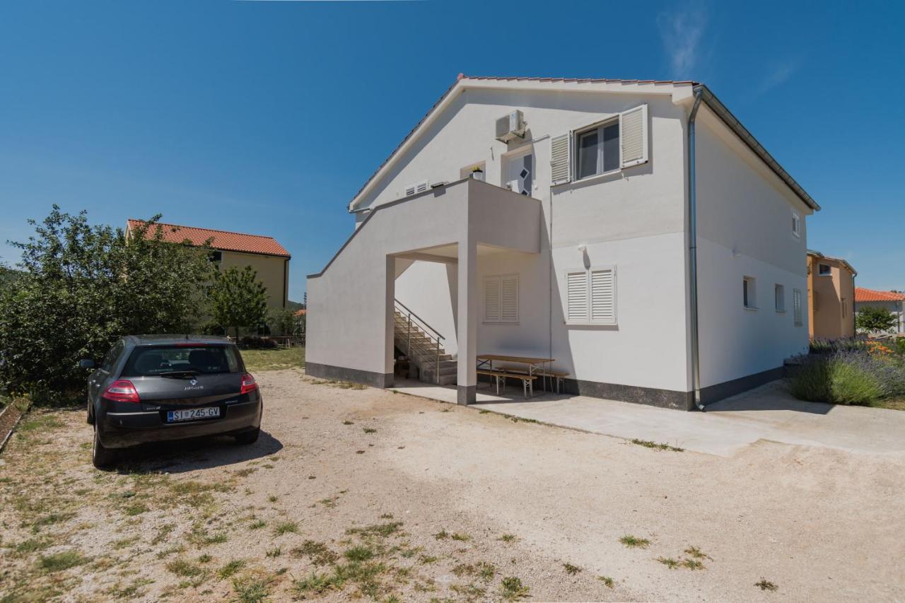 Apartment Harmony Np Krka *